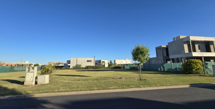 Lote en Vida Barrio Privado – Entorno exclusivo y natural en Funes