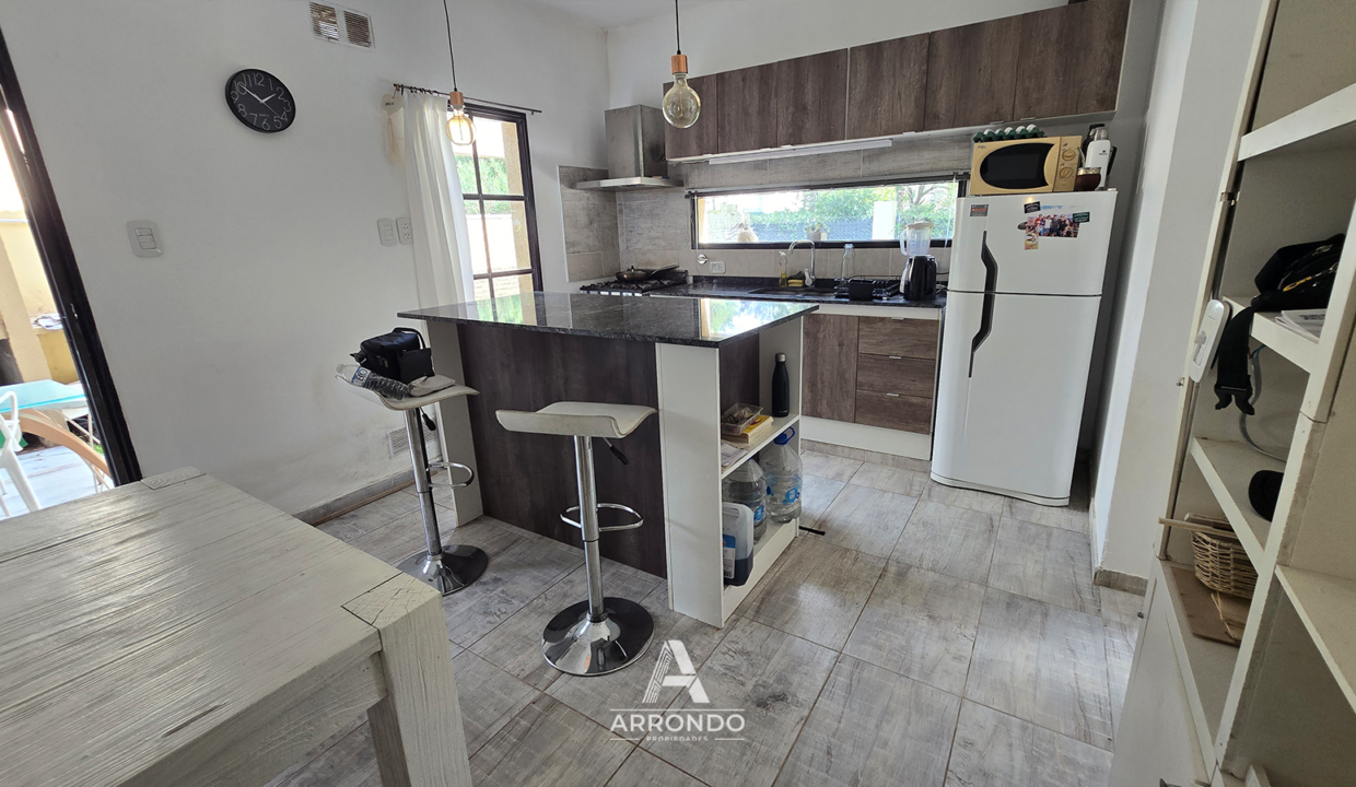 ArrondoProp_01_Cocina&Isla2