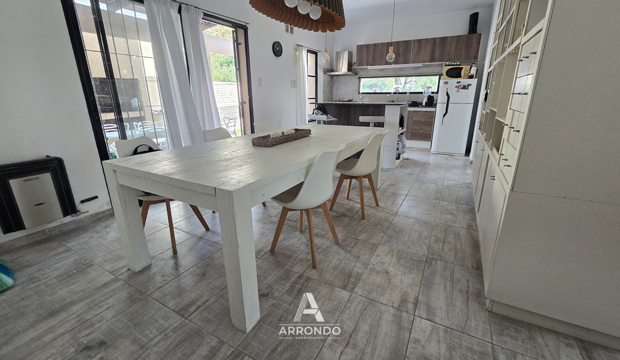 ArrondoProp_01_Comedor04