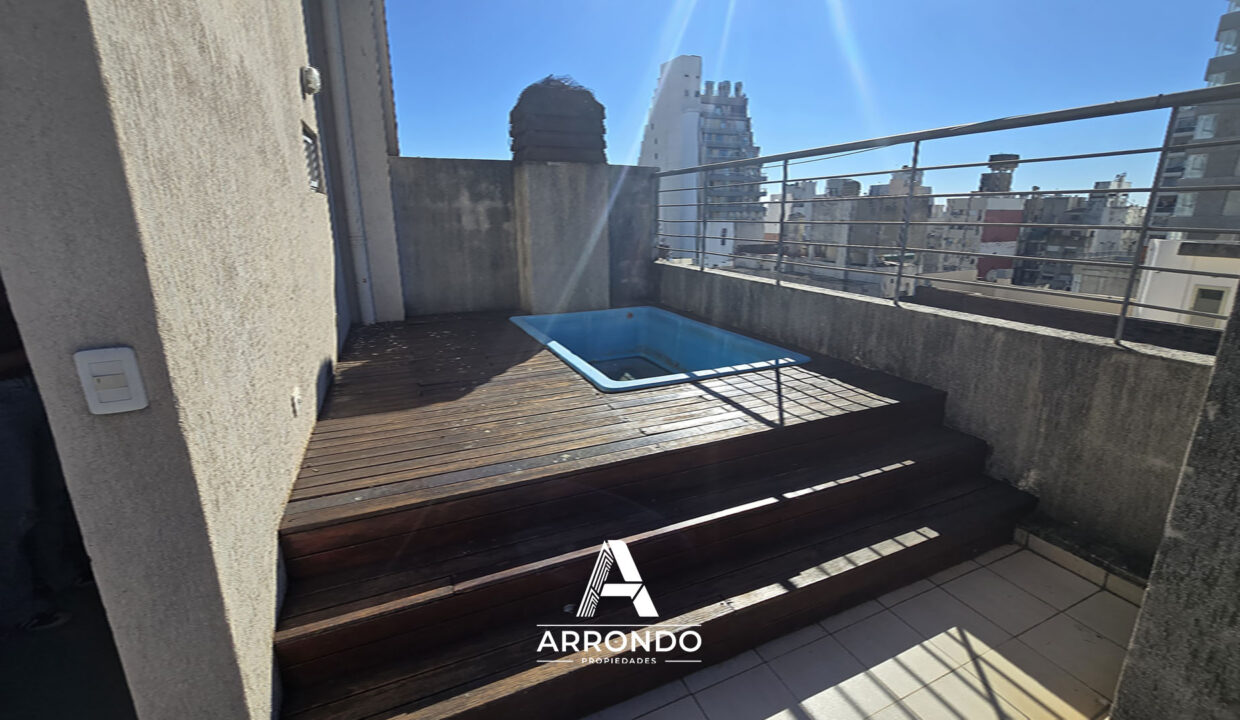 ArrondoProp_Brown1807_ Pileta01