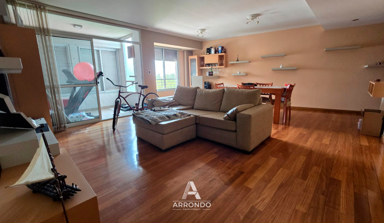 ArrondoProp_Rodriguez1600_LivingComedor2